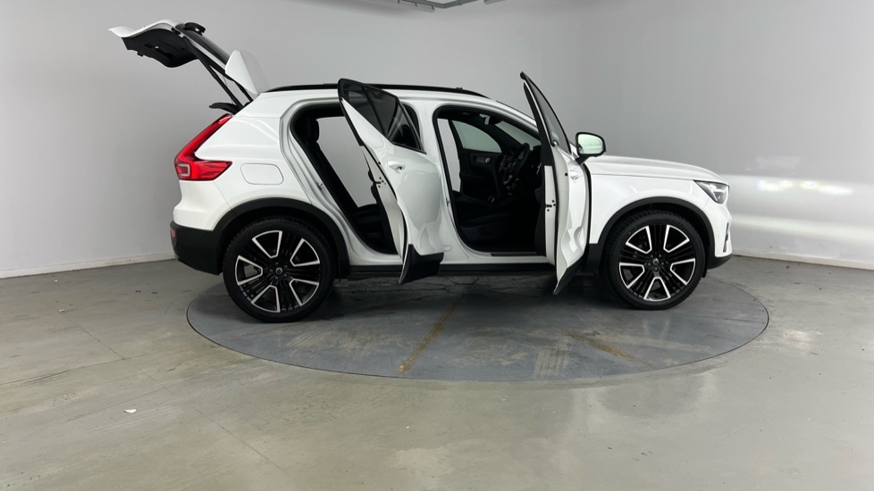 Used Volvo XC40 2025 for sale - 77897146: Photo 26
