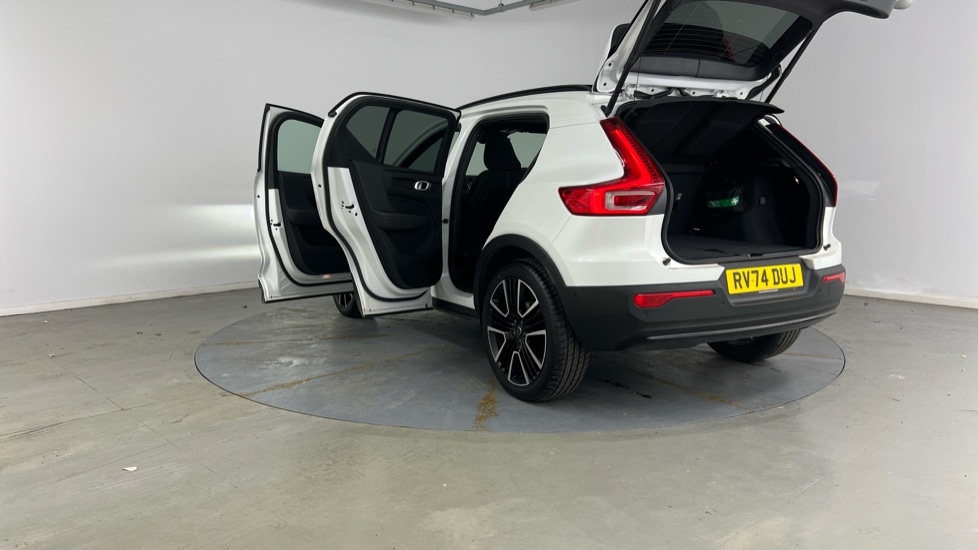 Used Volvo XC40 2025 for sale - 77897146: Photo 34