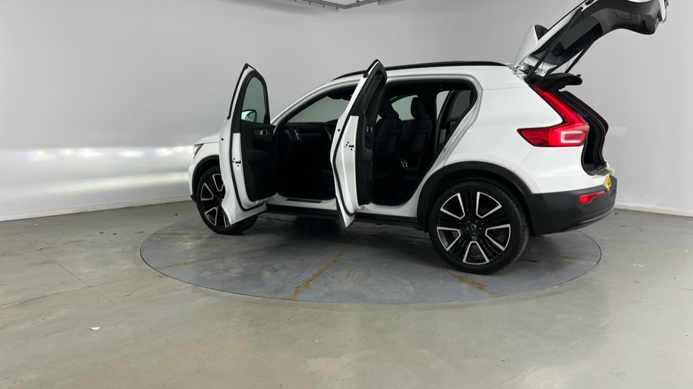 Used Volvo XC40 2025 for sale - 77897146: Photo 36