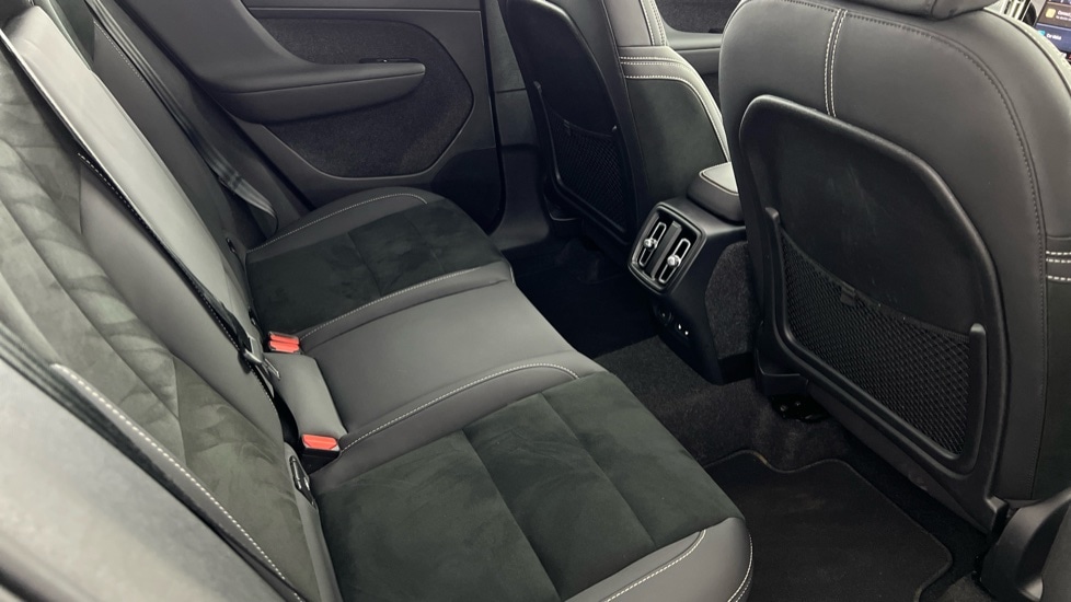 Used Volvo XC40 2025 for sale - 77897146: Photo 6