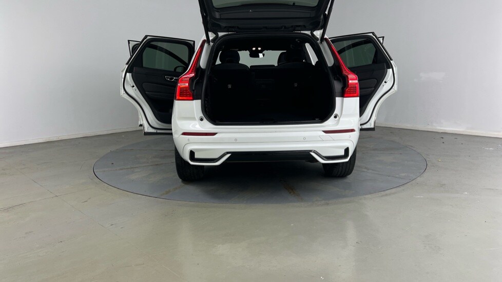 Used Volvo XC60 2021 for sale - 77539837: Photo 32