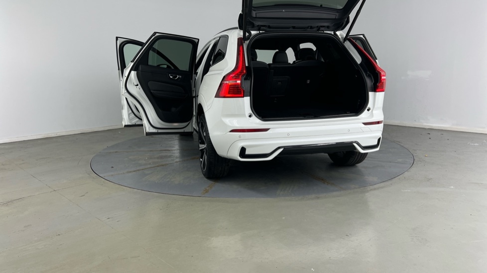 Used Volvo XC60 2021 for sale - 77539837: Photo 33