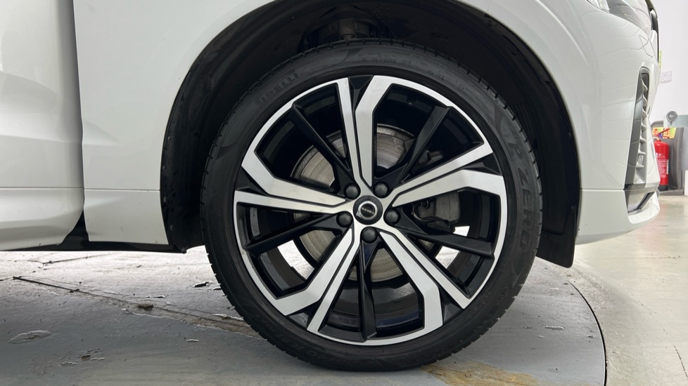 Used Volvo XC60 2021 for sale - 77539837: Photo 9