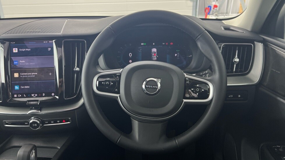 Used Volvo XC60 2025 for sale - 77771111: Photo 10