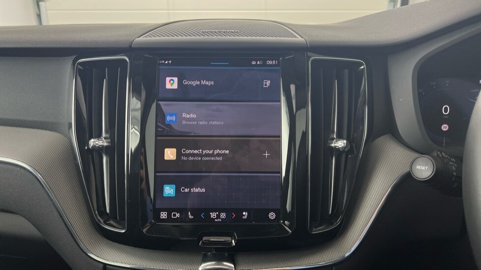 Used Volvo XC60 2025 for sale - 77771111: Photo 12