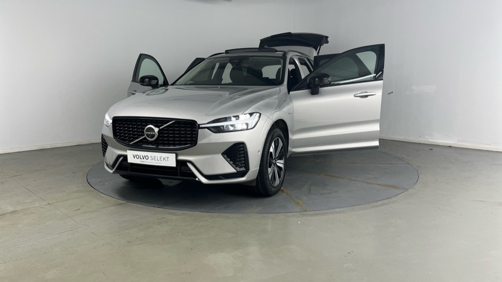 Used Volvo XC60 2025 for sale - 77771111: Photo 17