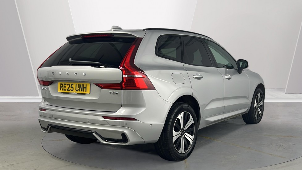 Used Volvo XC60 2025 for sale - 77771111: Photo 2