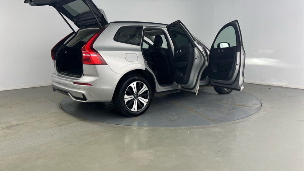 Used Volvo XC60 2025 for sale - 77771111: Photo 28