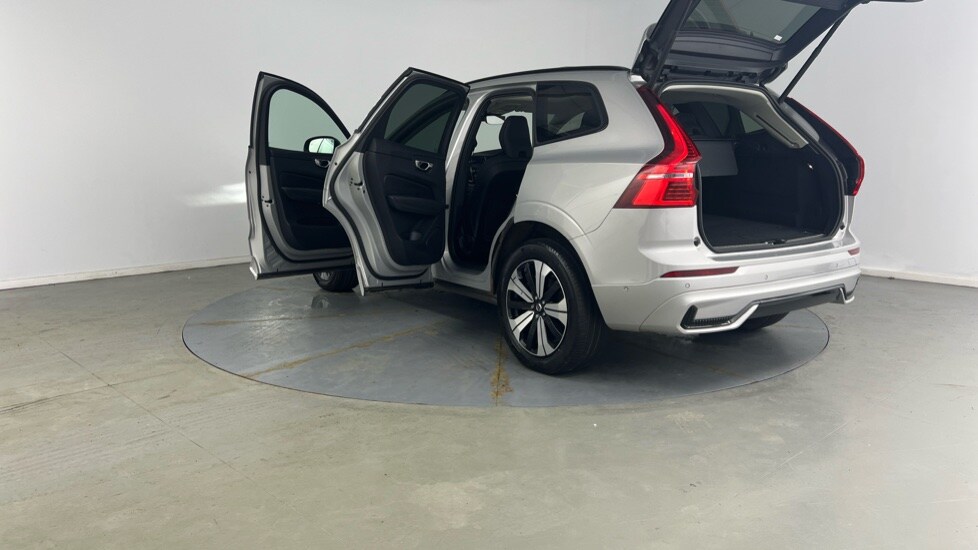 Used Volvo XC60 2025 for sale - 77771111: Photo 34