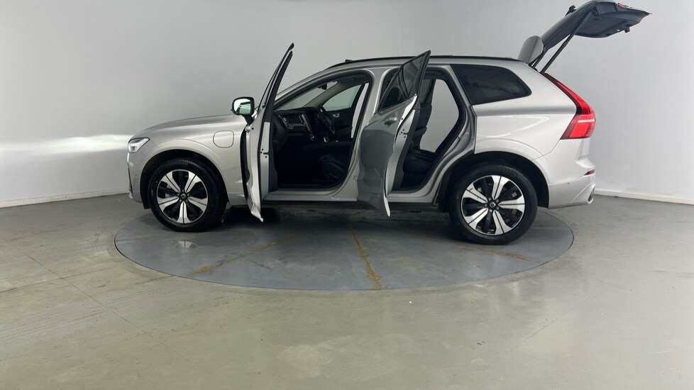 Used Volvo XC60 2025 for sale - 77771111: Photo 37