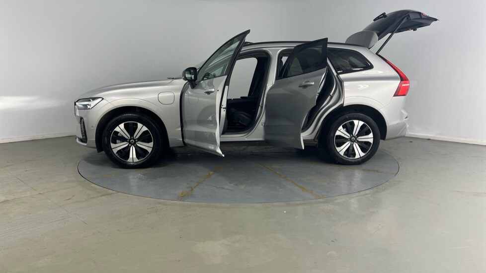 Used Volvo XC60 2025 for sale - 77771111: Photo 38