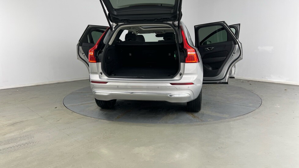 Used Volvo XC60 2025 for sale - 77614348: Photo 31