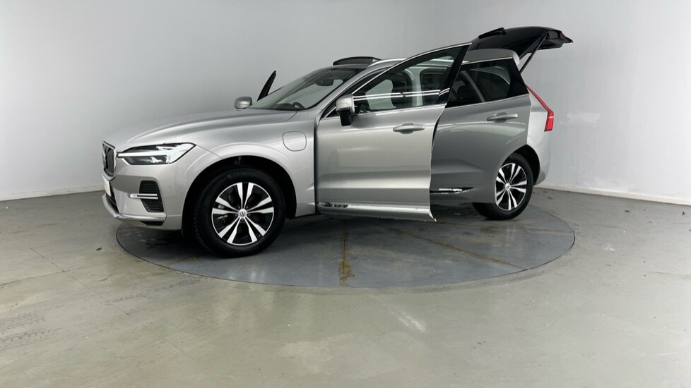 Used Volvo XC60 2025 for sale - 77614348: Photo 40