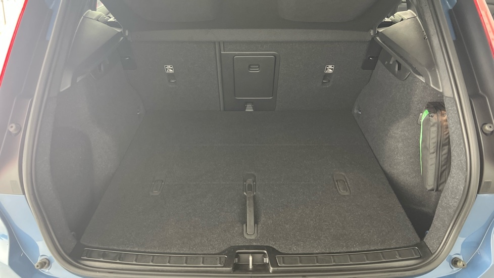 Used Volvo XC40 2022 for sale - 76234050: Photo 13