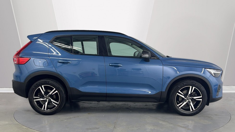 Used Volvo XC40 2022 for sale - 76234050: Photo 3
