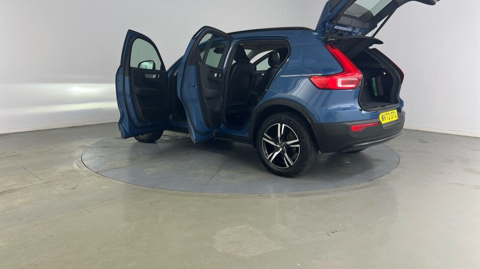 Used Volvo XC40 2022 for sale - 76234050: Photo 34