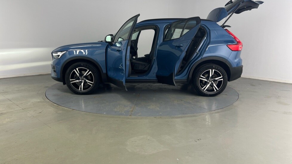 Used Volvo XC40 2022 for sale - 76234050: Photo 37