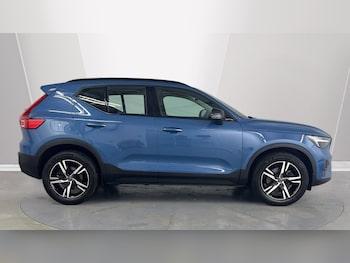 Used Volvo XC40 2022 for sale - 76234050: Photo