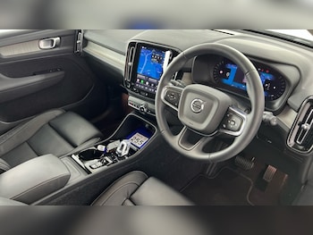 Used Volvo XC40 2022 for sale - 79237481: Photo