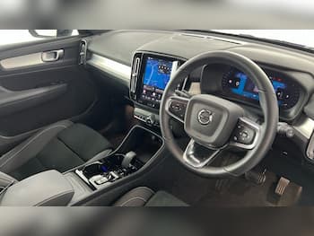 Used Volvo XC40 2025 for sale - 79445966: Photo