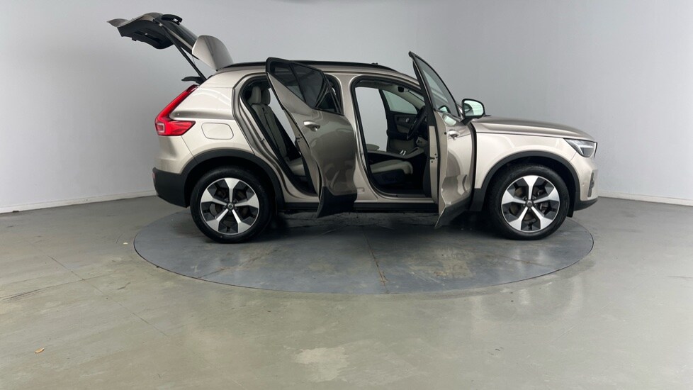 Used Volvo XC40 2022 for sale - 76447304: Photo 27