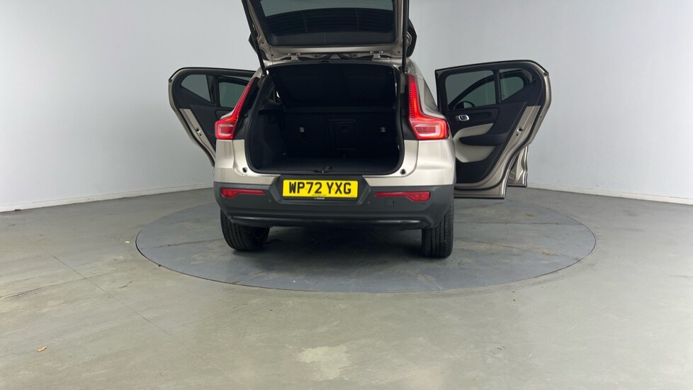 Used Volvo XC40 2022 for sale - 76447304: Photo 33