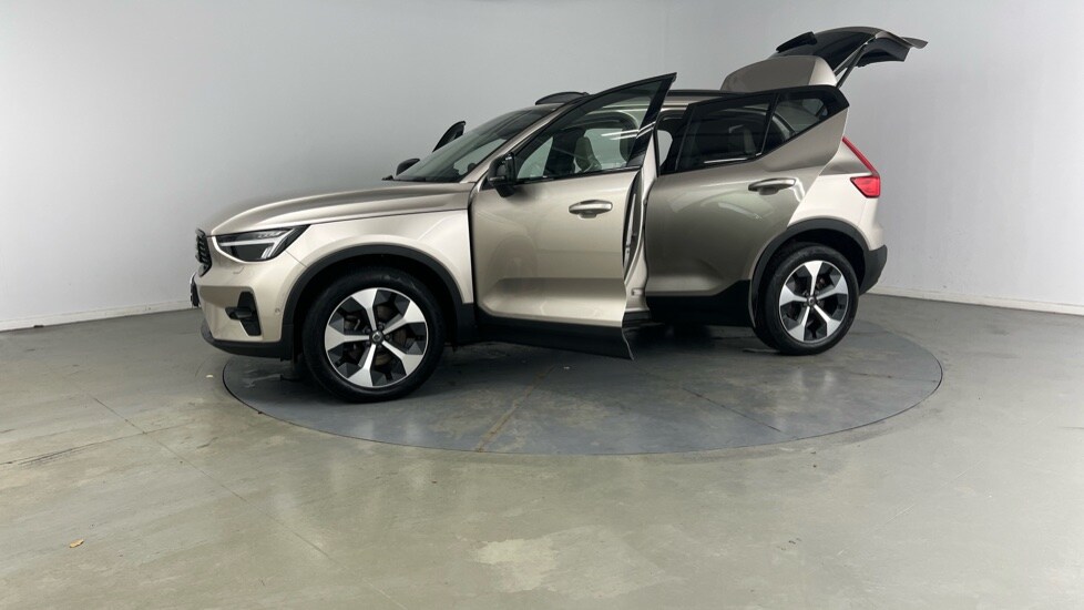 Used Volvo XC40 2022 for sale - 76447304: Photo 42