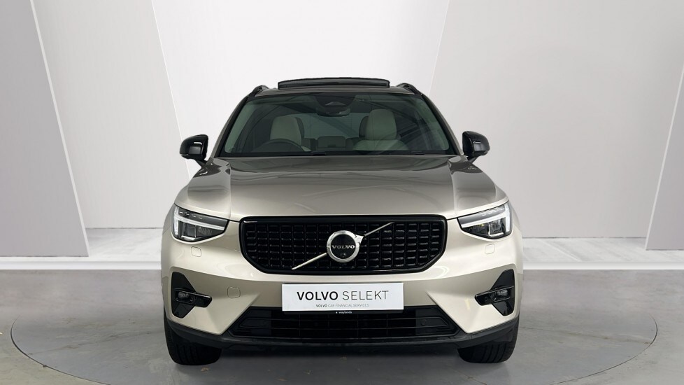 Used Volvo XC40 2022 for sale - 76447304: Photo 8