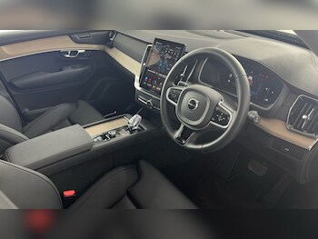 Used Volvo XC90 2025 for sale - 78211950: Photo