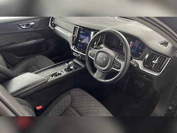 Used Volvo V60 2022 for sale - 76773292: Photo