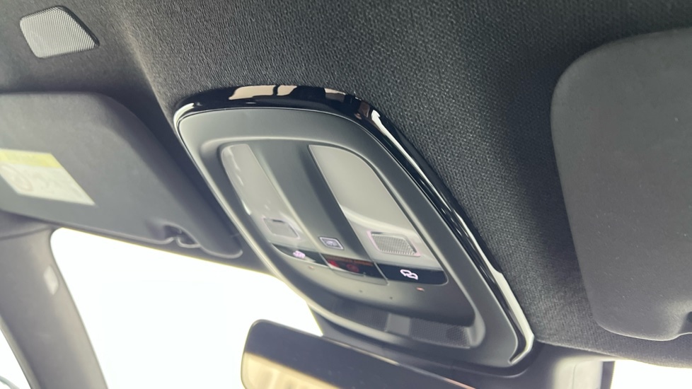 Used Volvo XC40 2023 for sale - 76404712: Photo 28