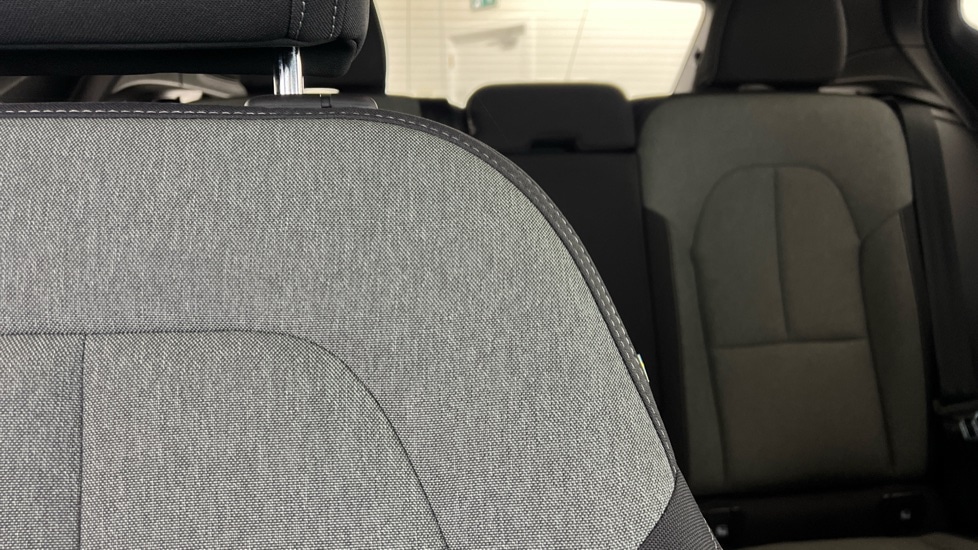 Used Volvo XC40 2023 for sale - 76404712: Photo 37