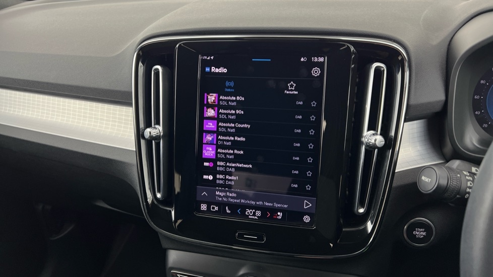 Used Volvo XC40 2023 for sale - 76404712: Photo 41