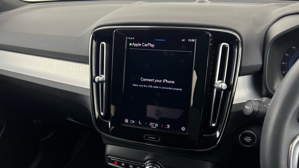 Used Volvo XC40 2023 for sale - 76404712: Photo 43