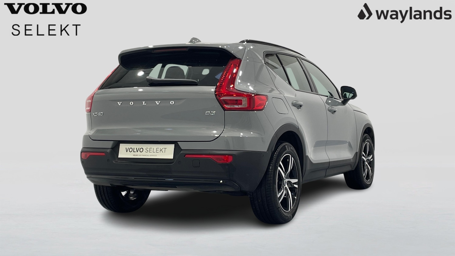 Used Volvo XC40 2023 for sale - 76404712: Photo 7