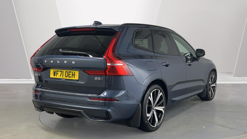 Used Volvo XC60 2021 for sale - 76146184: Photo 2