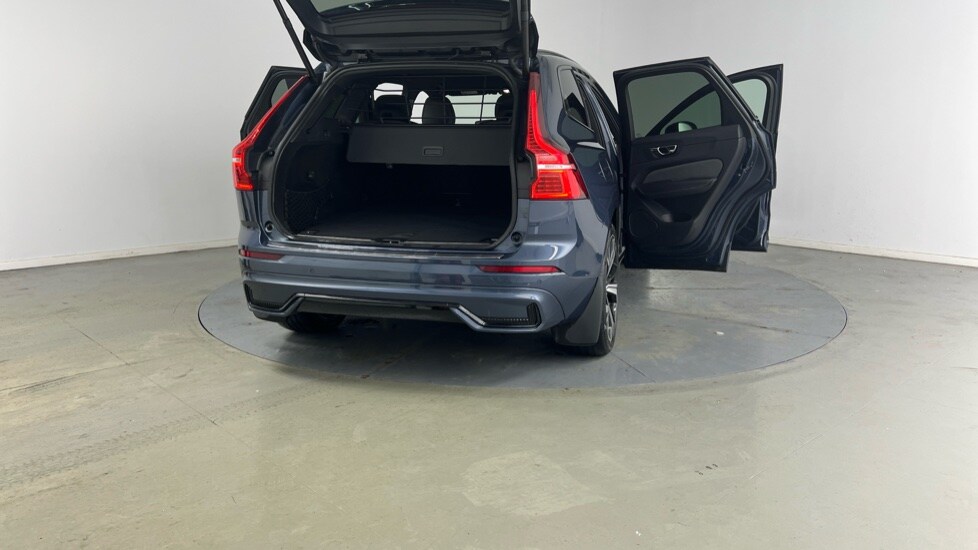 Used Volvo XC60 2021 for sale - 76146184: Photo 35