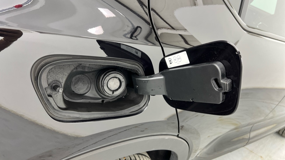 Used Volvo XC40 2021 for sale - 76130395: Photo 16