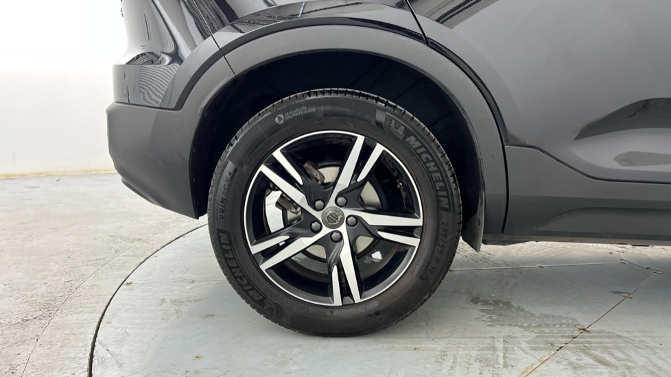 Used Volvo XC40 2021 for sale - 76130395: Photo 9