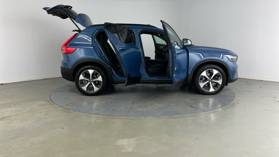 Used Volvo XC40 2023 for sale - 77470788: Photo 26