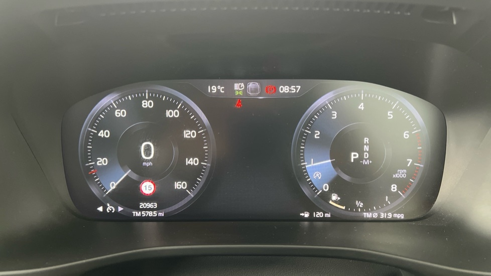 Used Volvo XC40 2020 for sale - 76086498: Photo 11