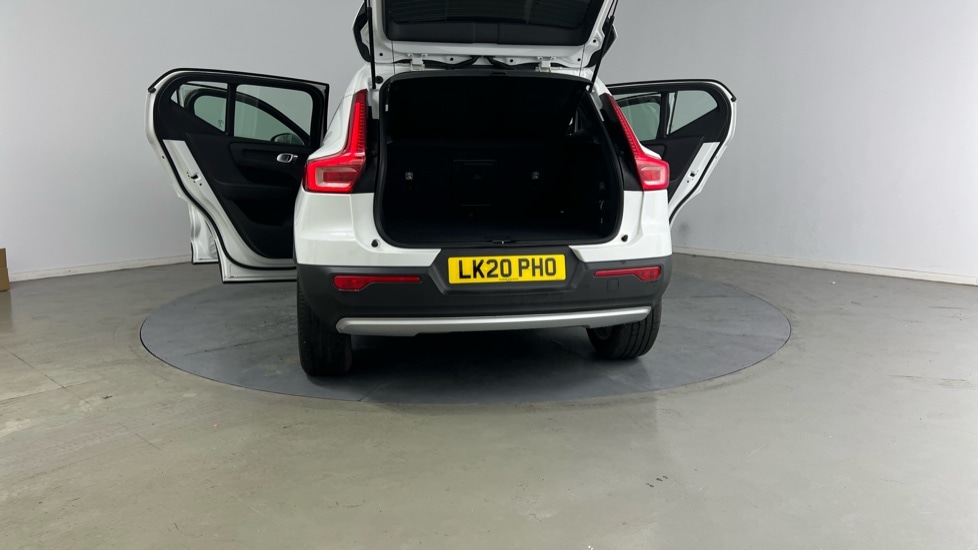 Used Volvo XC40 2020 for sale - 76086498: Photo 33