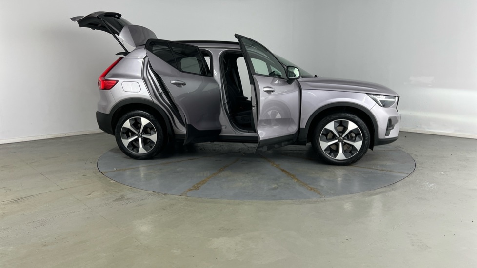 Used Volvo XC40 2025 for sale - 77981175: Photo 25