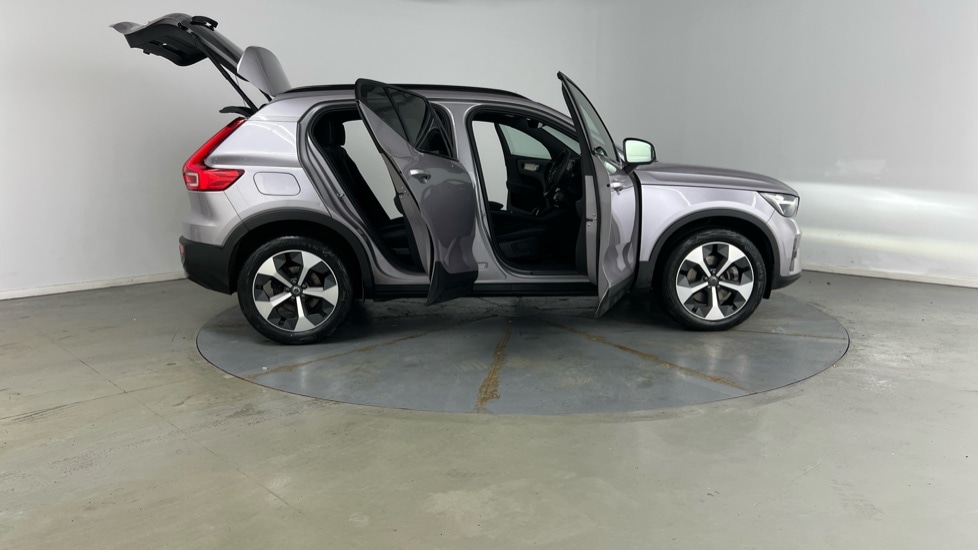 Used Volvo XC40 2025 for sale - 77981175: Photo 26