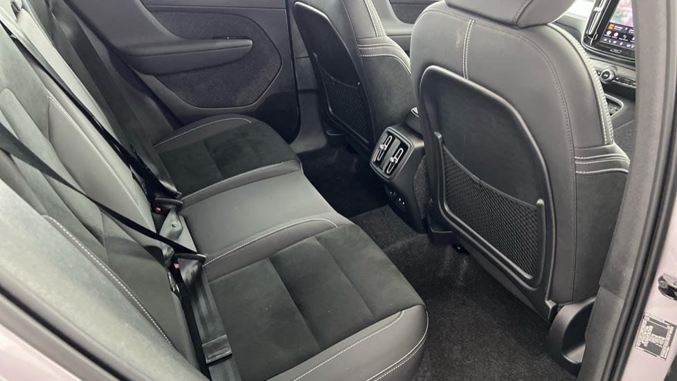 Used Volvo XC40 2025 for sale - 77981175: Photo 6