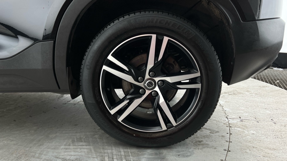 Used Volvo XC40 2021 for sale - 77366919: Photo 4