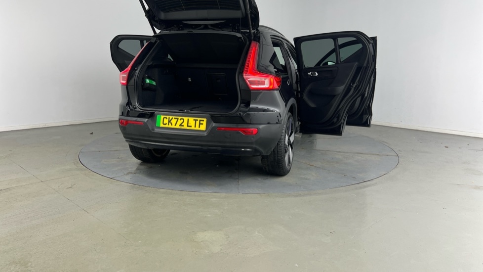 Used Volvo XC40 2022 for sale - 76999316: Photo 30