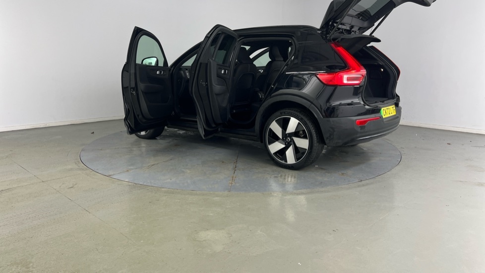 Used Volvo XC40 2022 for sale - 76999316: Photo 35