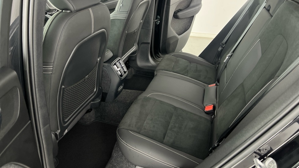 Used Volvo XC40 2022 for sale - 76999316: Photo 42