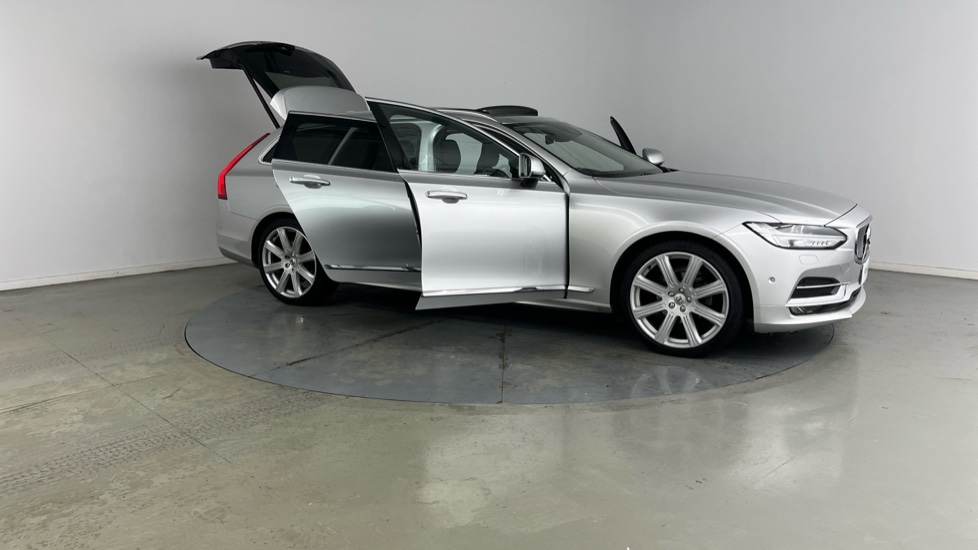 Used Volvo V90 2020 for sale - 77099096: Photo 25